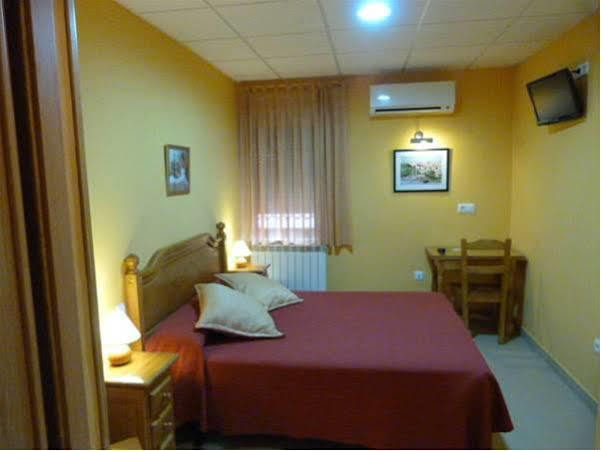 Hostal Mirador De Ávila Εξωτερικό φωτογραφία